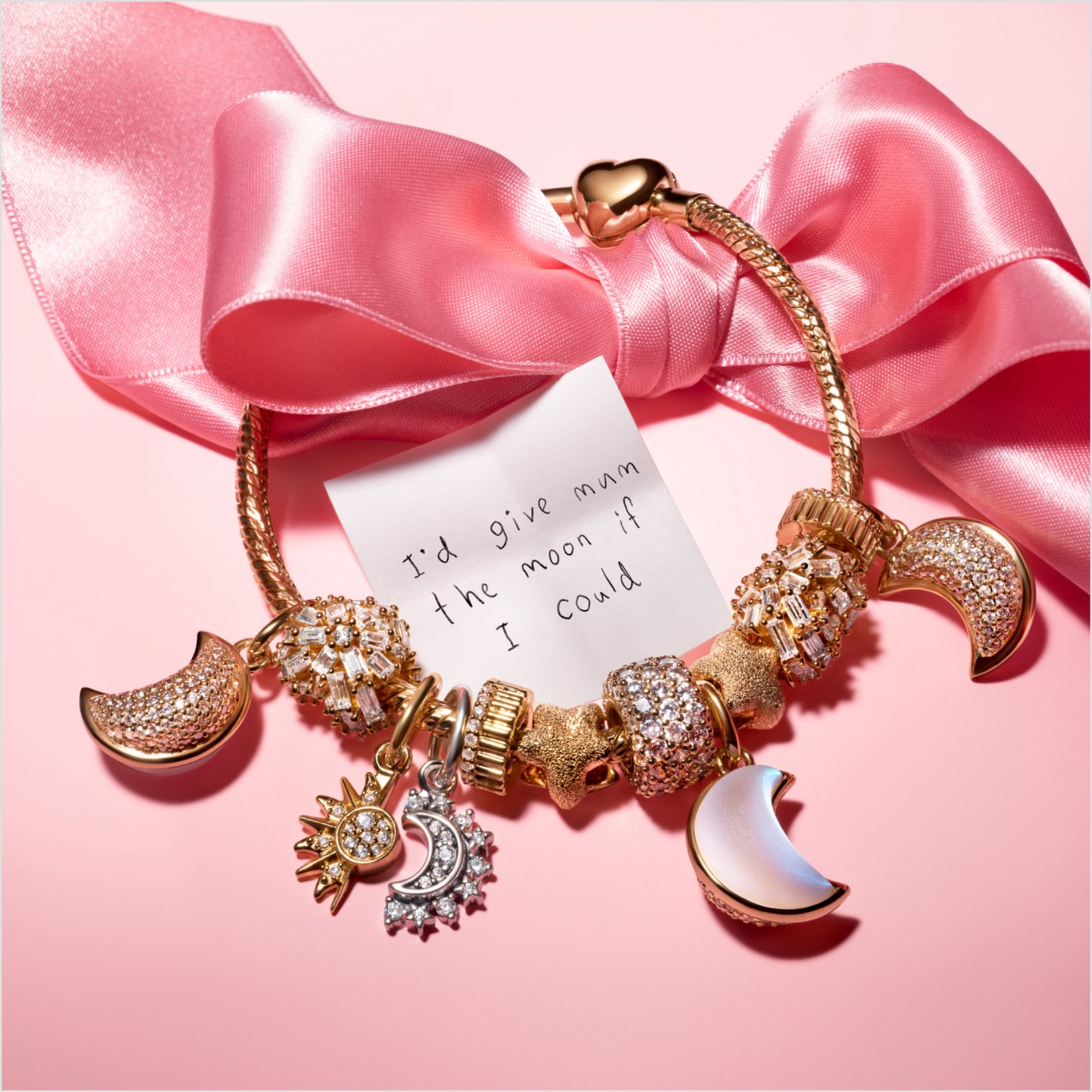 Put your heart into every gift icon