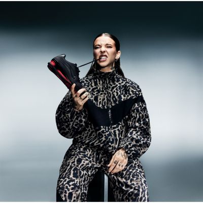 Nike- Up to 40% OFF almost everything icon